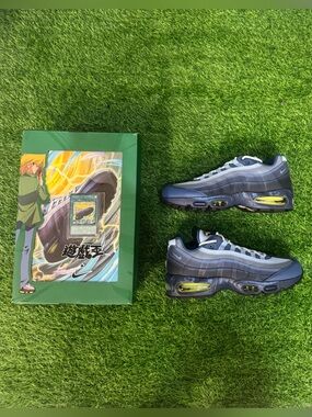 Nike Air Max Muscle 95
Yu-Gi-Oh! Joey (with Promo Card) (sz 9.5)